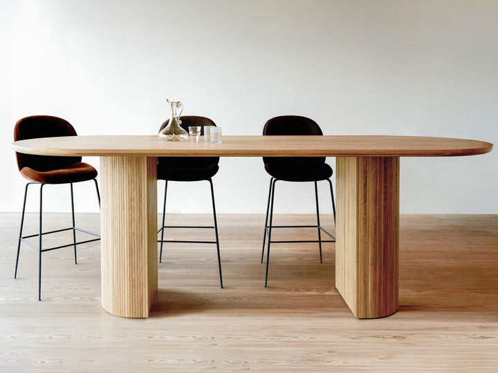 DT1280 Dining Table gallery image 3
