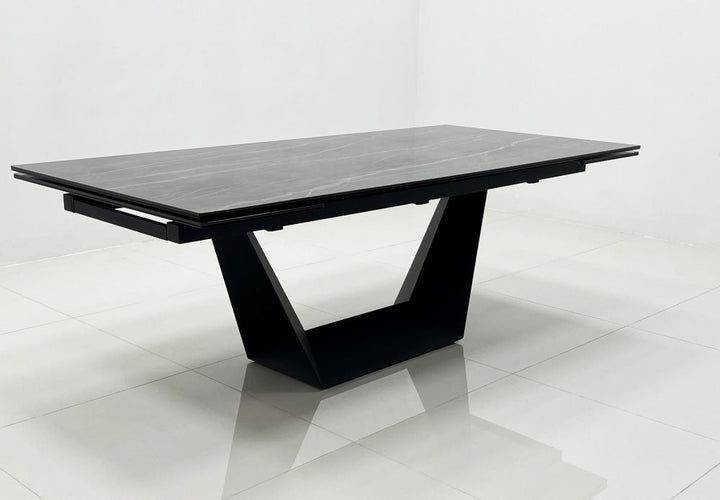 DT713 Dining Table