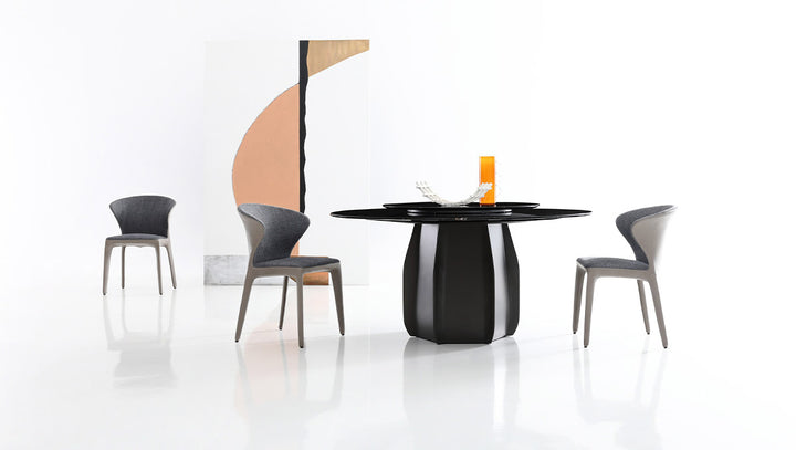 DT772 Dining Table