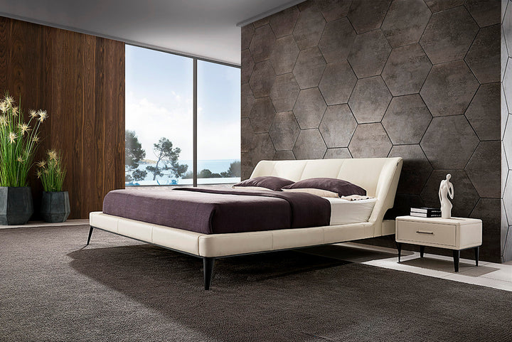 GC1712 Upholstered Bed
