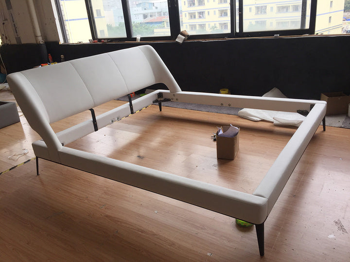 GC1712 Upholstered Bed