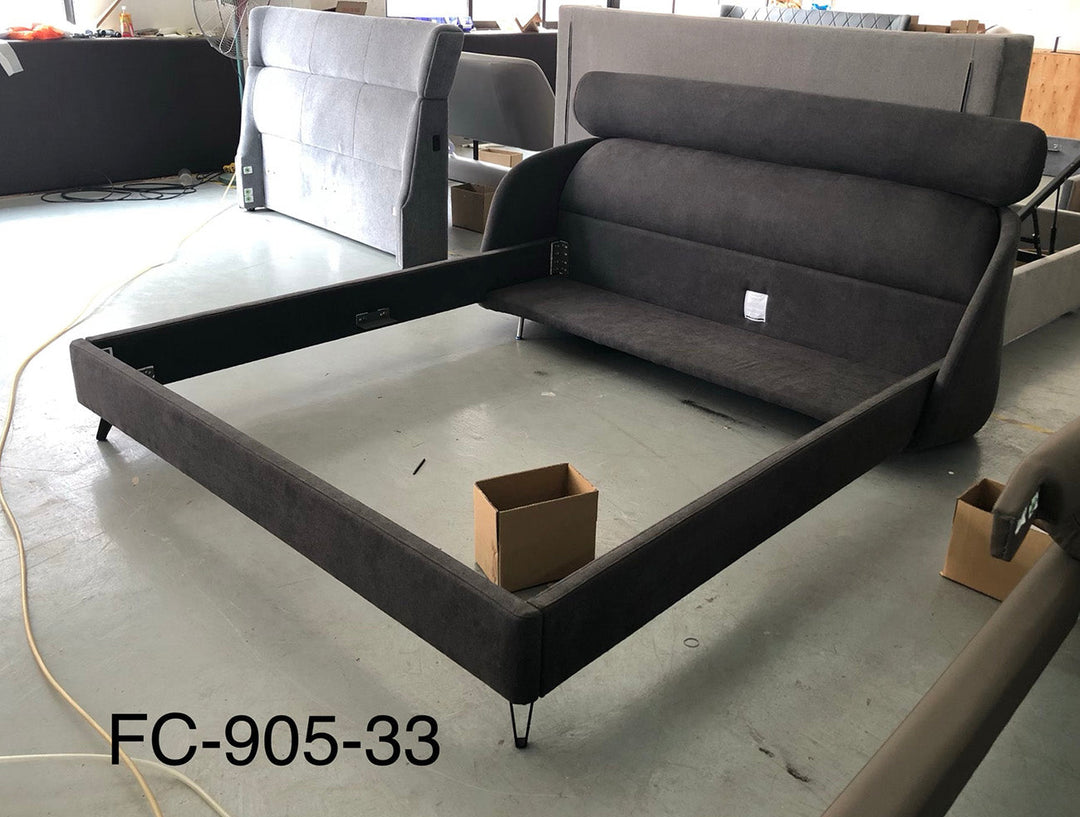 GC1725 Upholstered Bed