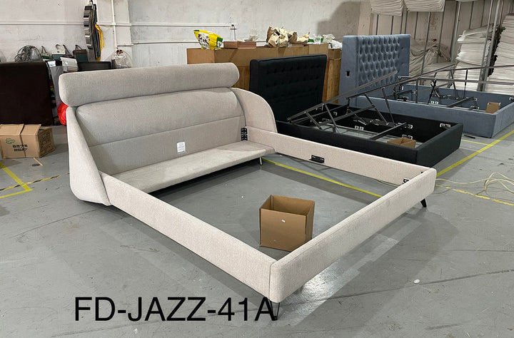 GC1725 Upholstered Bed