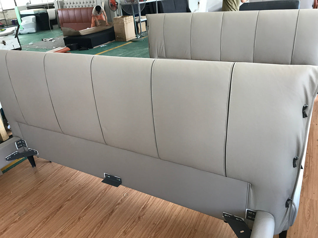 GC1727 Upholstered Bed