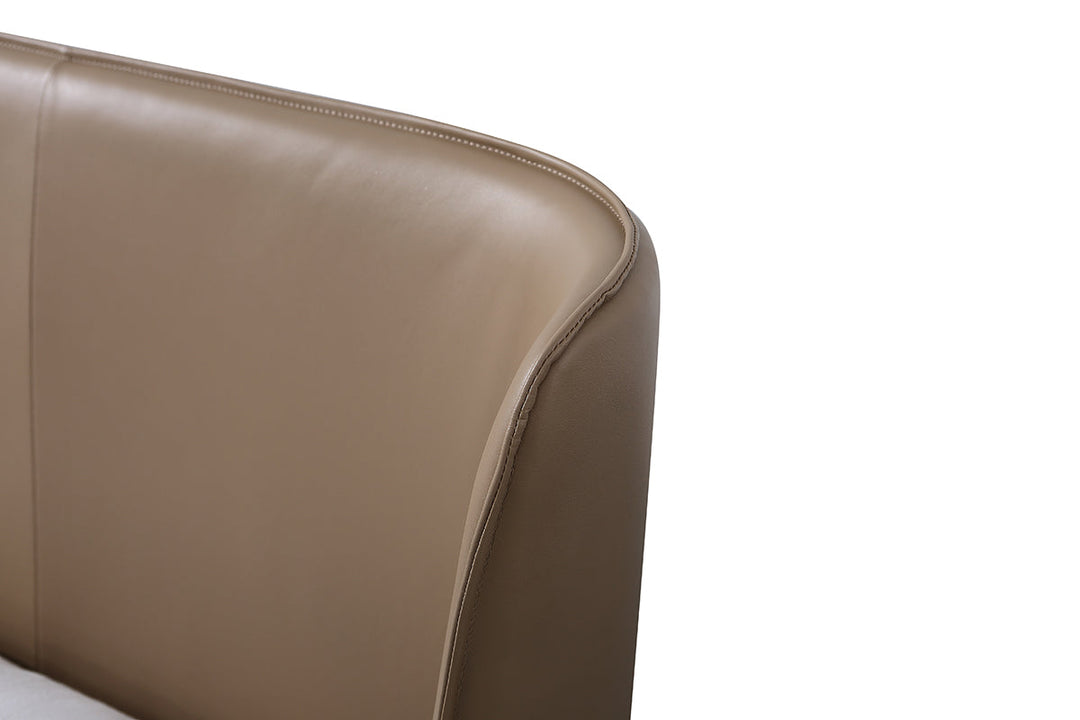 GC1733 Upholstered Bed