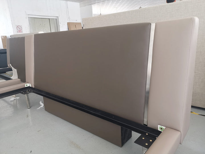 GC1805 Upholstered Bed