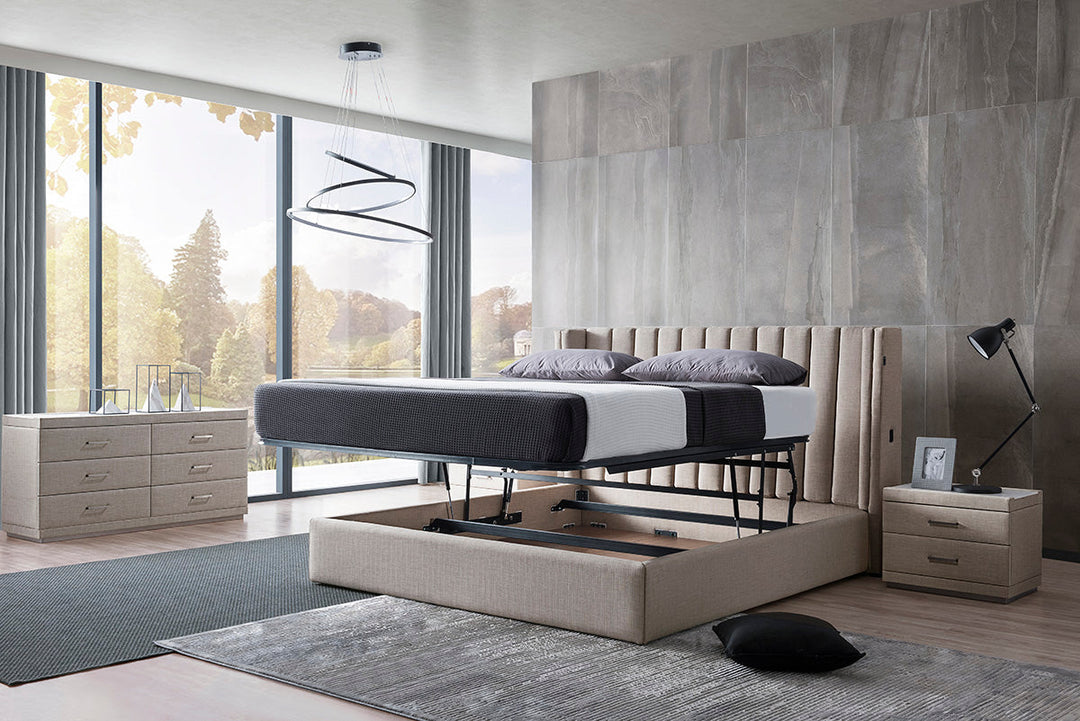 GC1807 Upholstered Bed