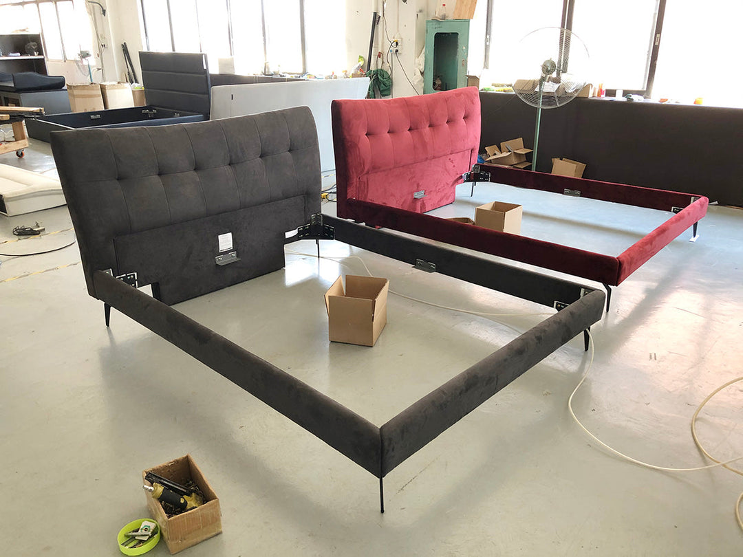 GC1817 Upholstered Bed