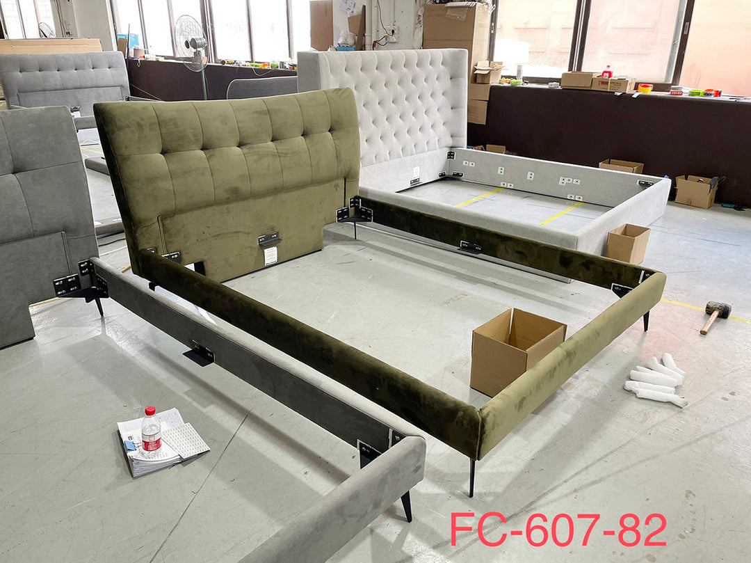GC1817 Upholstered Bed