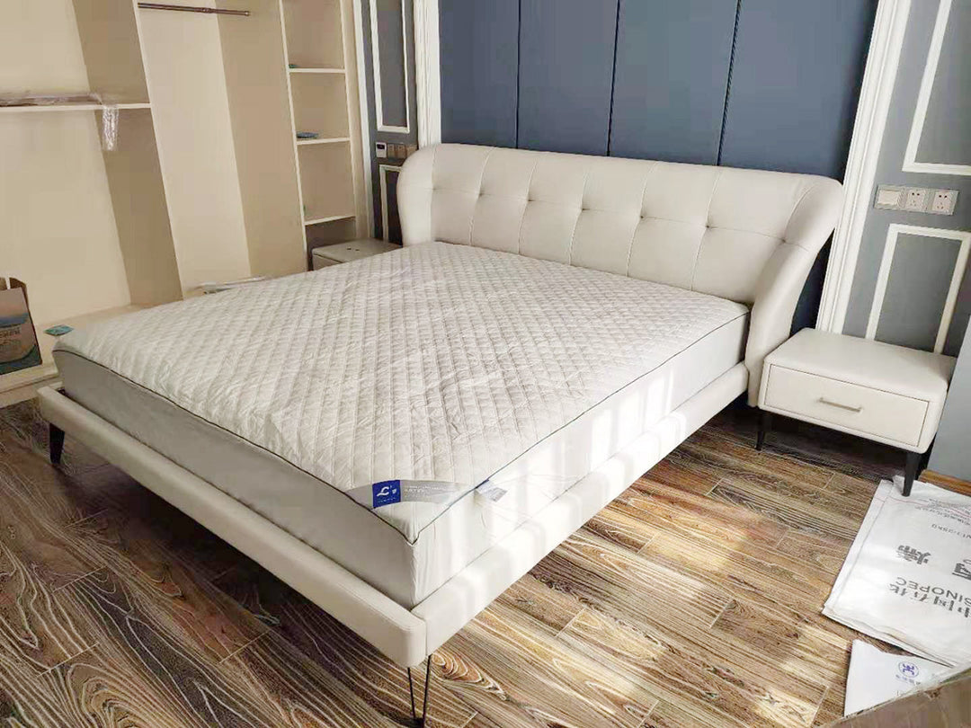 GC1818 Upholstered Bed