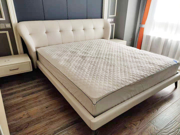 GC1818 Upholstered Bed