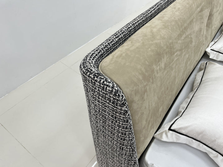 GC1820 Upholstered Bed