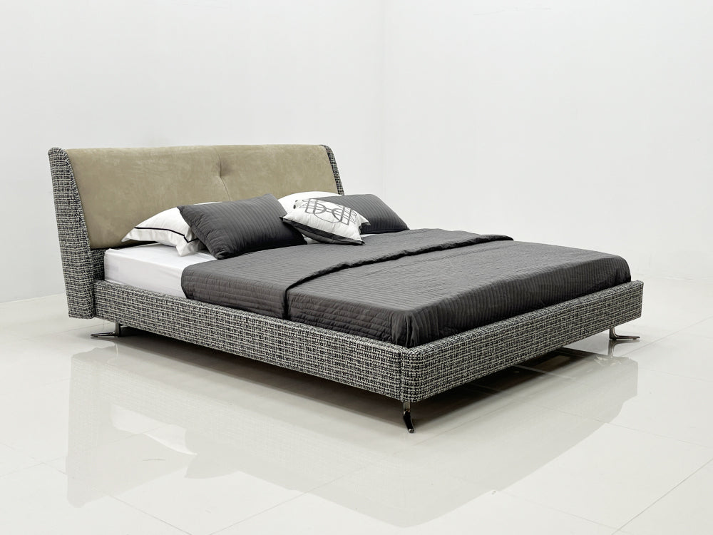 GC1820 Upholstered Bed