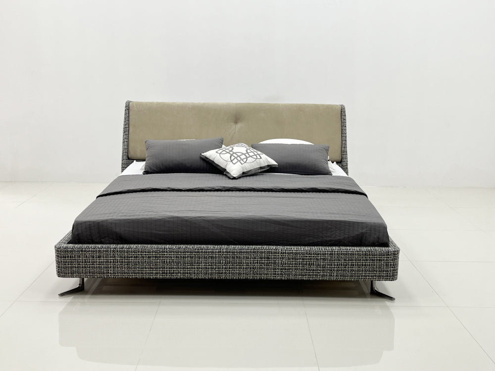 GC1820 Upholstered Bed