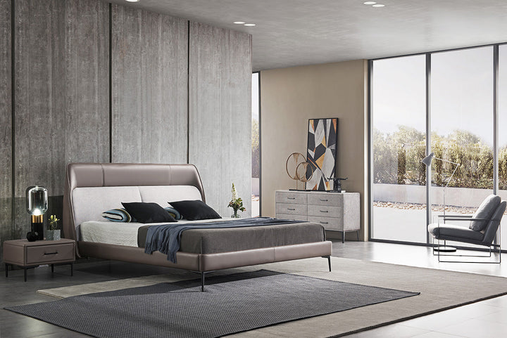 GC1833 Upholstered Bed