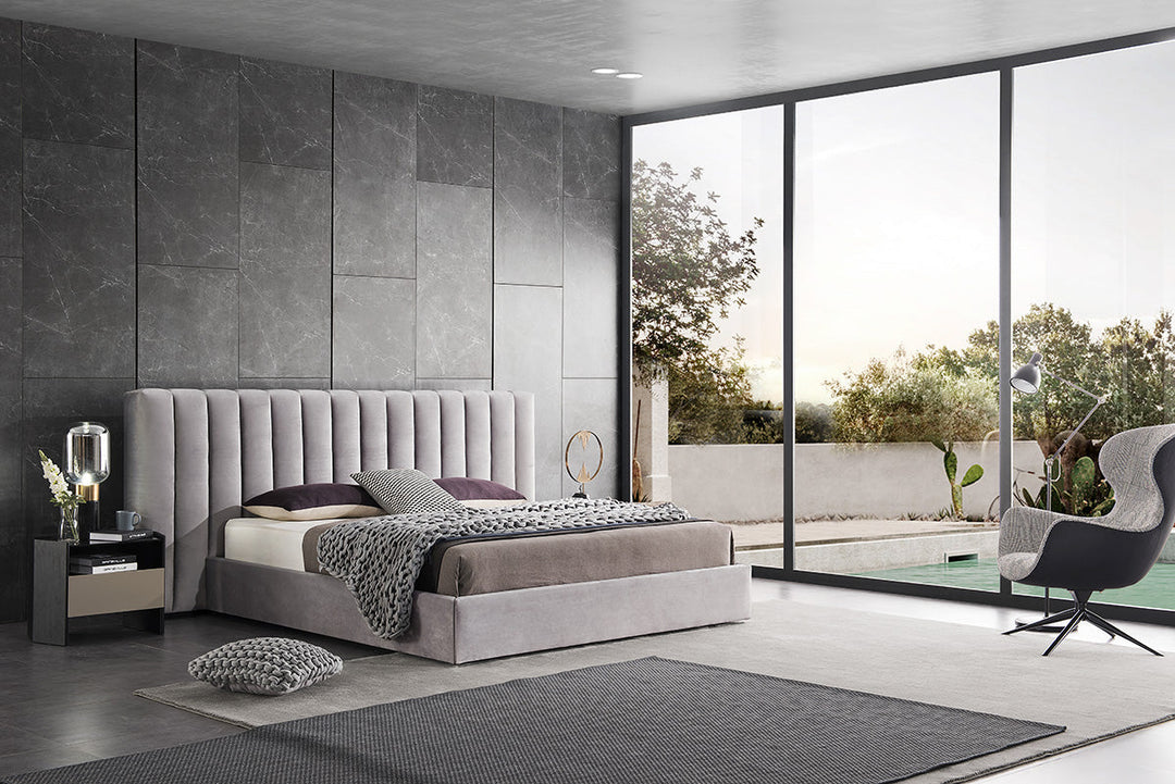 GC2009 Upholstered Bed