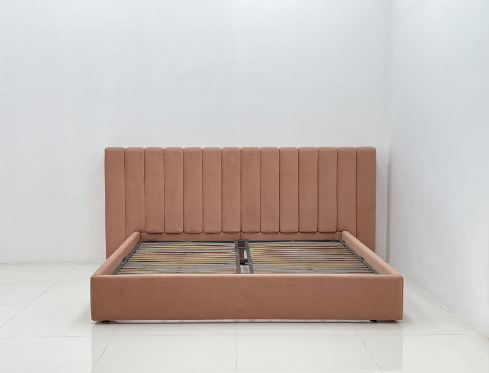 GC2009 Upholstered Bed