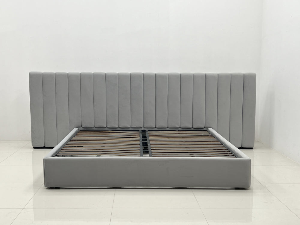 GC2009 Upholstered Bed