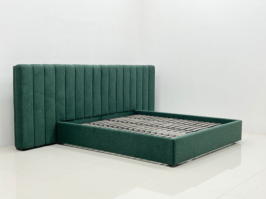 GC2009 Upholstered Bed