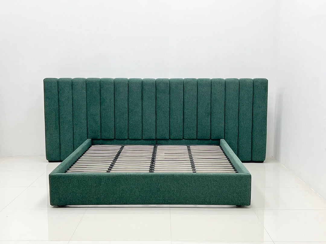 GC2009 Upholstered Bed