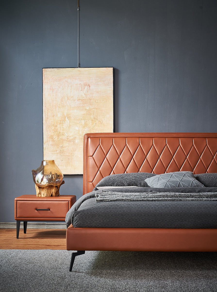 GC2103 Upholstered Bed