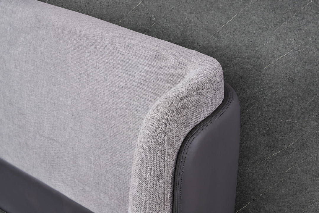 GC2123 Upholstered Bed