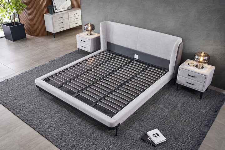 GC2123 Upholstered Bed