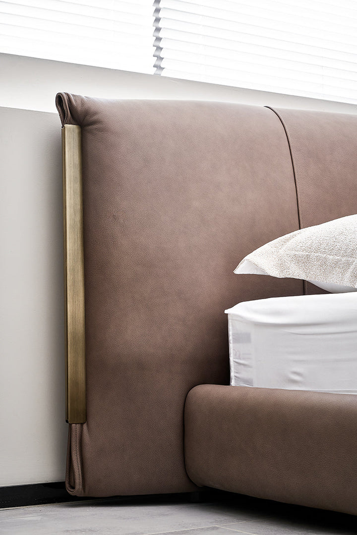 GC2201 Upholstered Bed