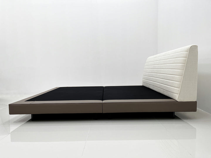 GC2207 Upholstered Bed