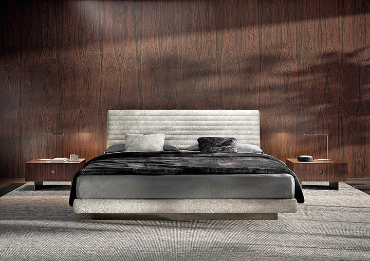 GC2207 Upholstered Bed