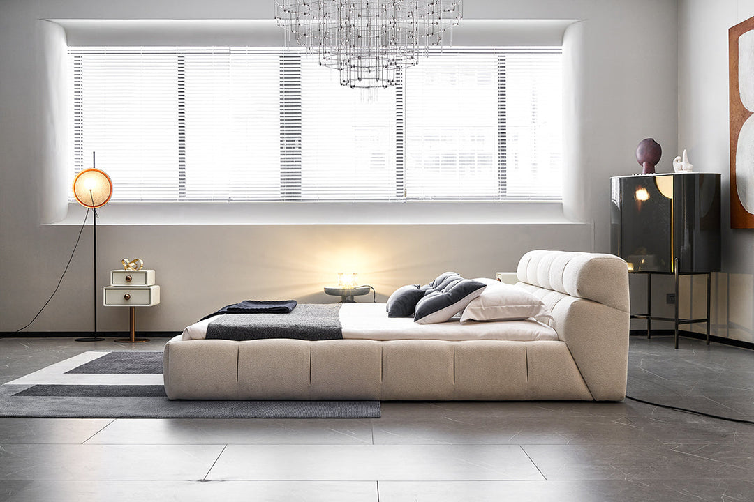 GC2216 Upholstered Bed