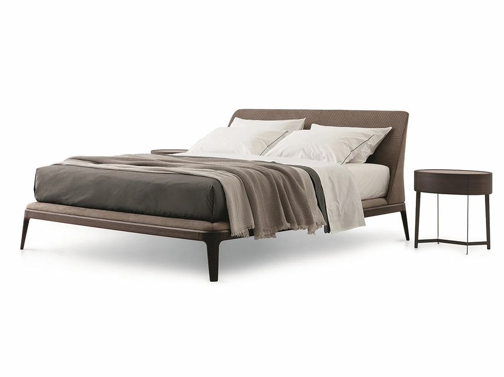 GC2223 Upholstered Bed