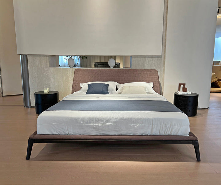 GC2223 Upholstered Bed