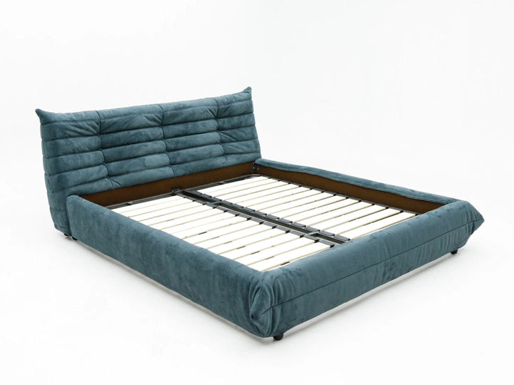 GC2232 Upholstered Bed