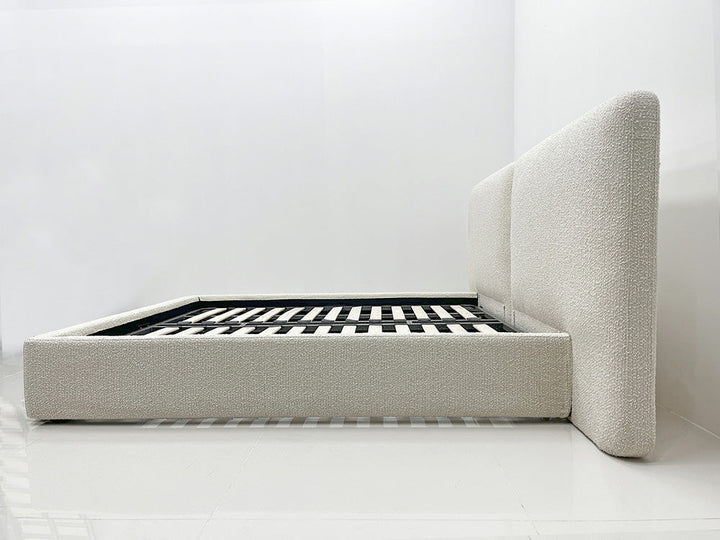 GC2237 Upholstered Bed