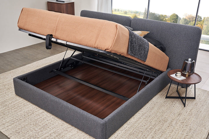 GC2237 Upholstered Bed