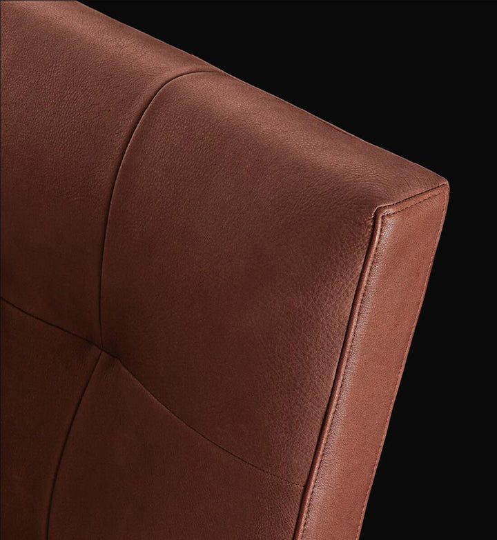 GC2238 Upholstered Bed