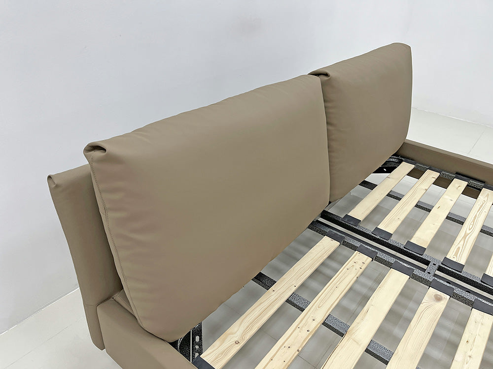 GC2241 Upholstered Bed