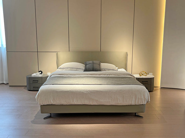 GC2245 Upholstered Bed