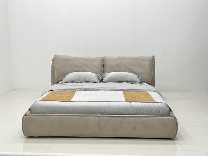 GC2248 Upholstered Bed
