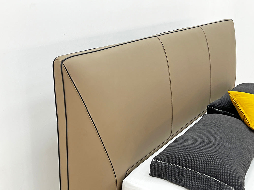 GC2250 Upholstered Bed