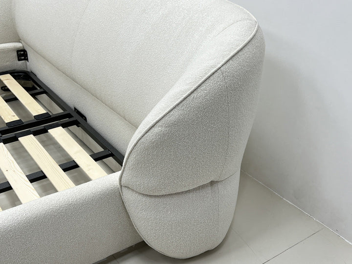 GC2251 Upholstered Bed