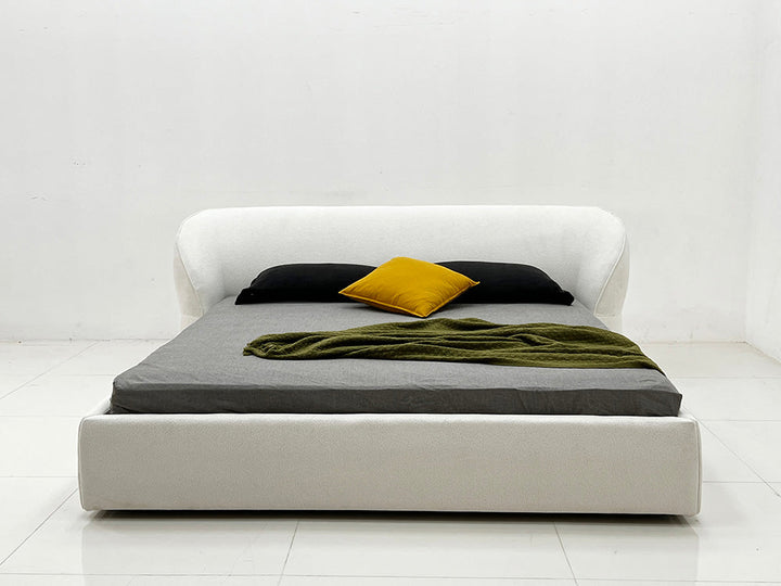 GC2251 Upholstered Bed