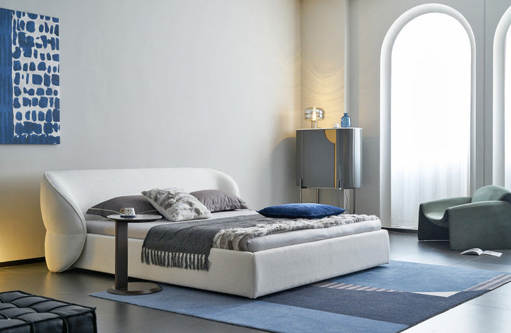 GC2251 Upholstered Bed
