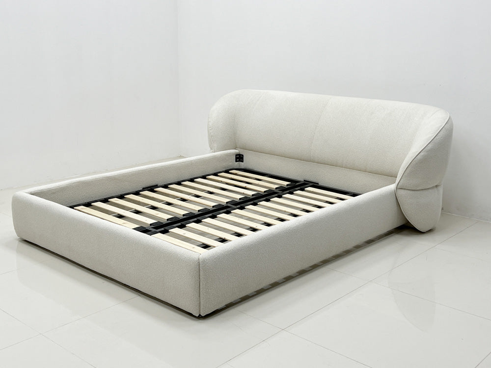 GC2251 Upholstered Bed