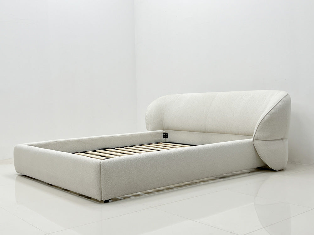 GC2251 Upholstered Bed
