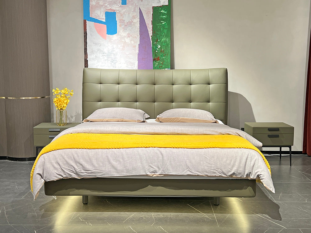 GC2252 Upholstered Bed