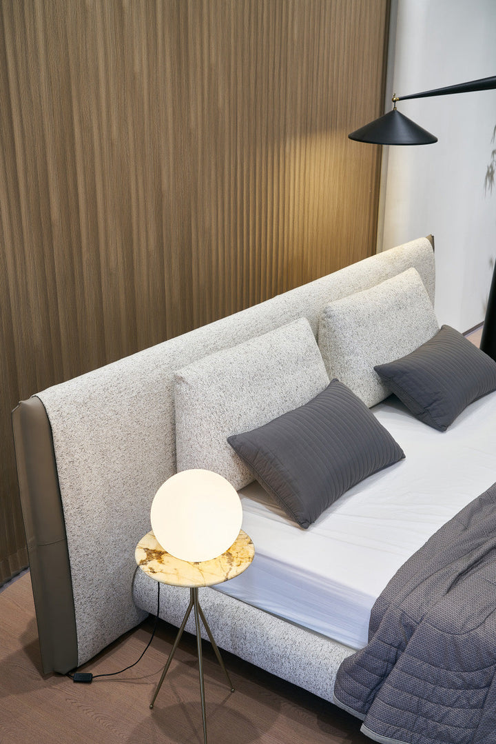 GC2310 Upholstered Bed