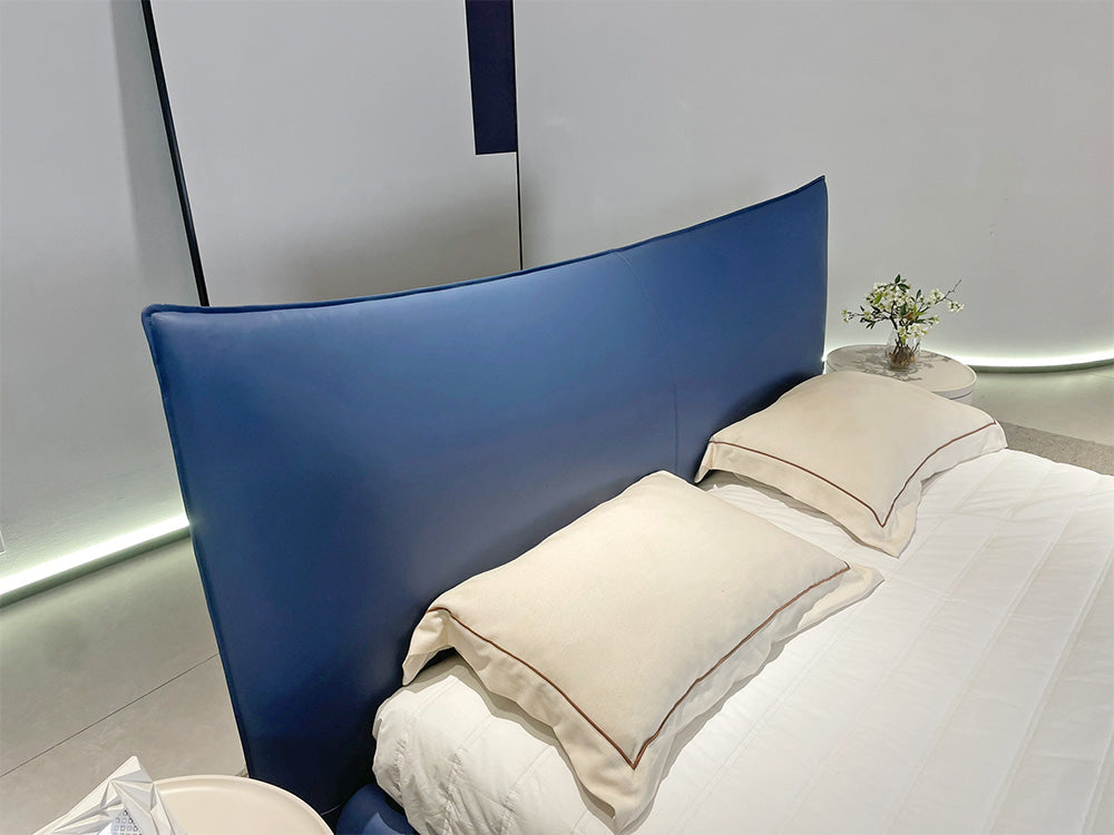 GC2311 Upholstered Bed
