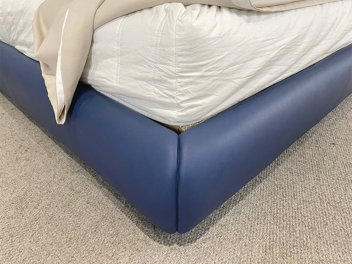 GC2311 Upholstered Bed